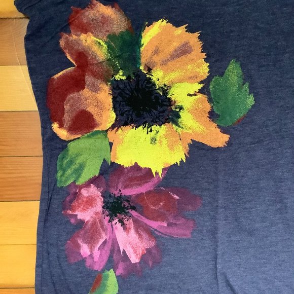 Mossimo Supply Co. T-Shirt - Picture 2 of 4